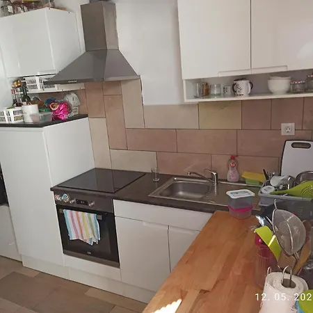 Apartment Vagon - Studio - Near Btc, Ljubljana